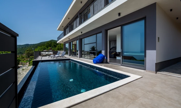 Villa Astro