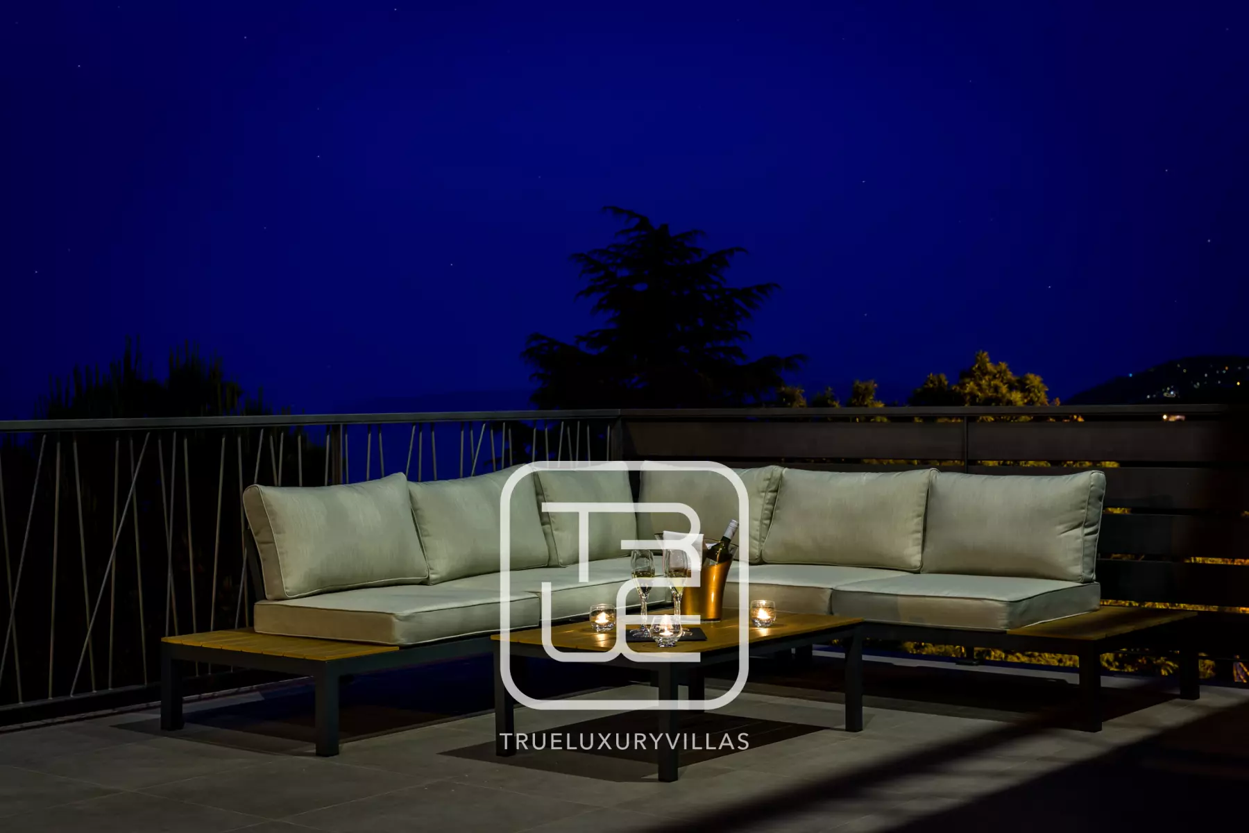 Villa Astro