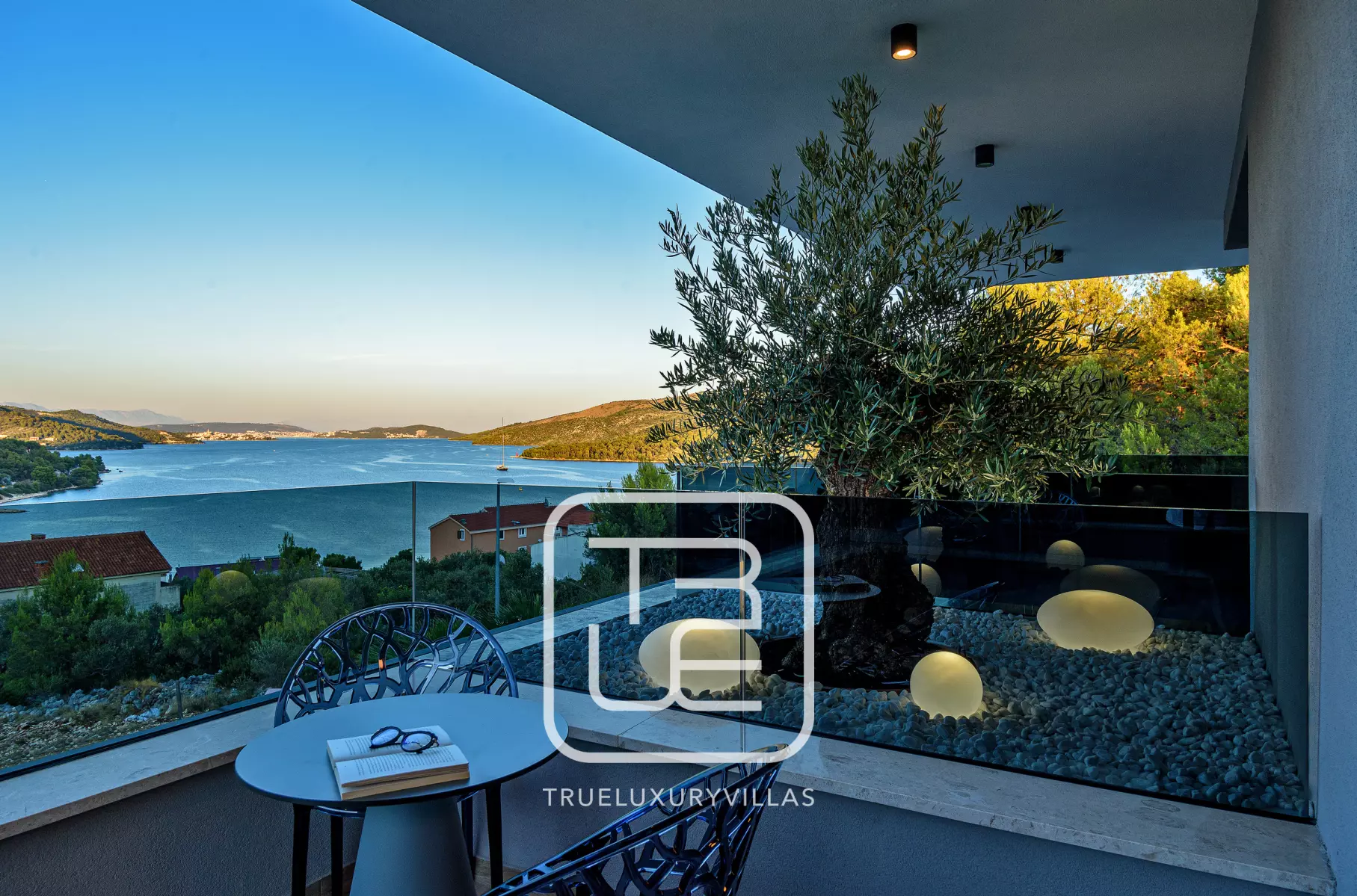 Villa Lucy Plum