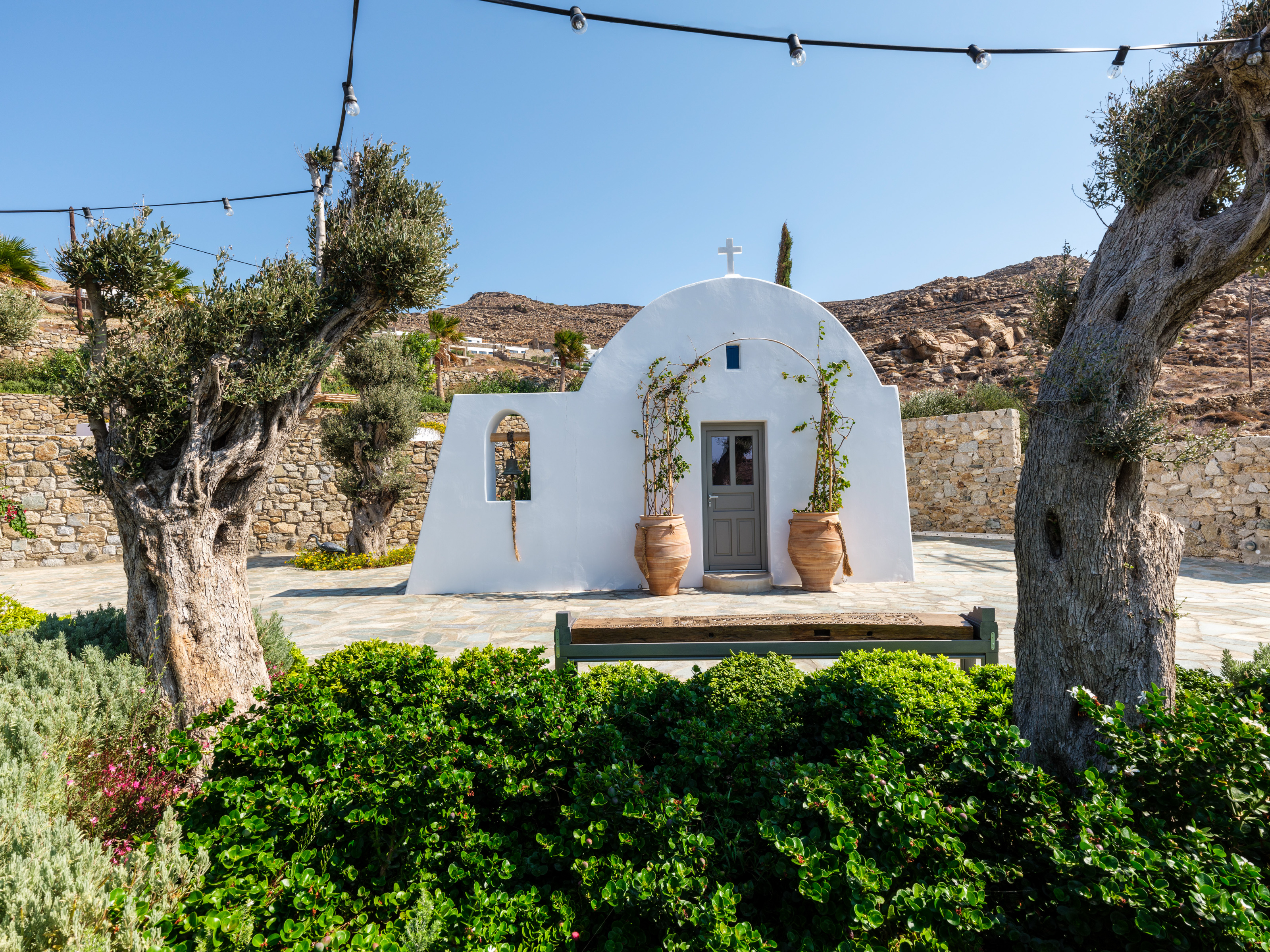 Lukas Estate