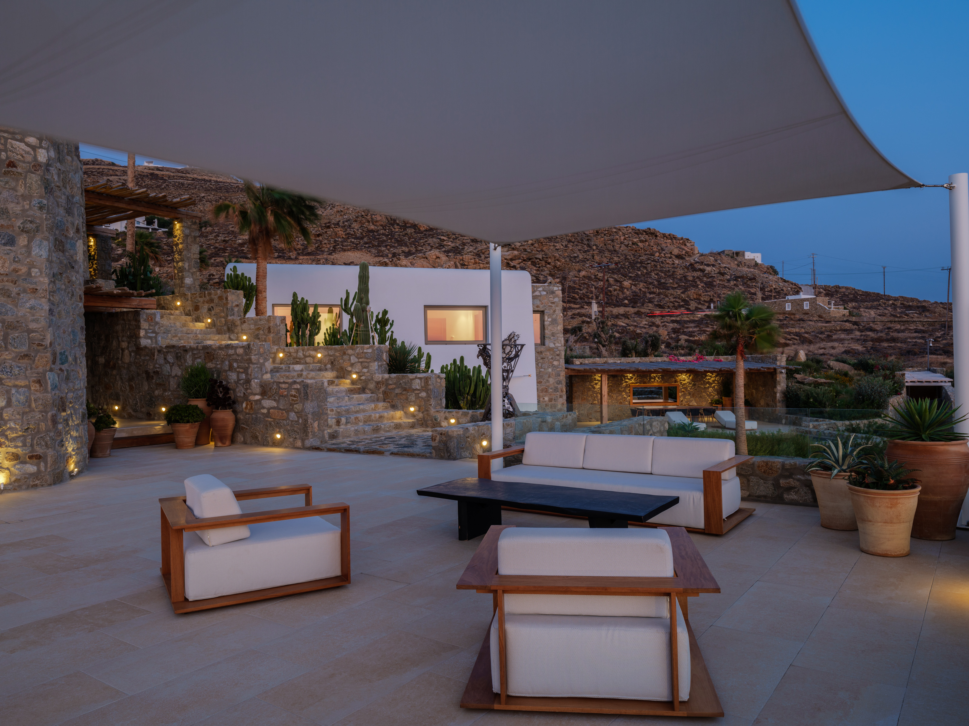 Lukas Estate