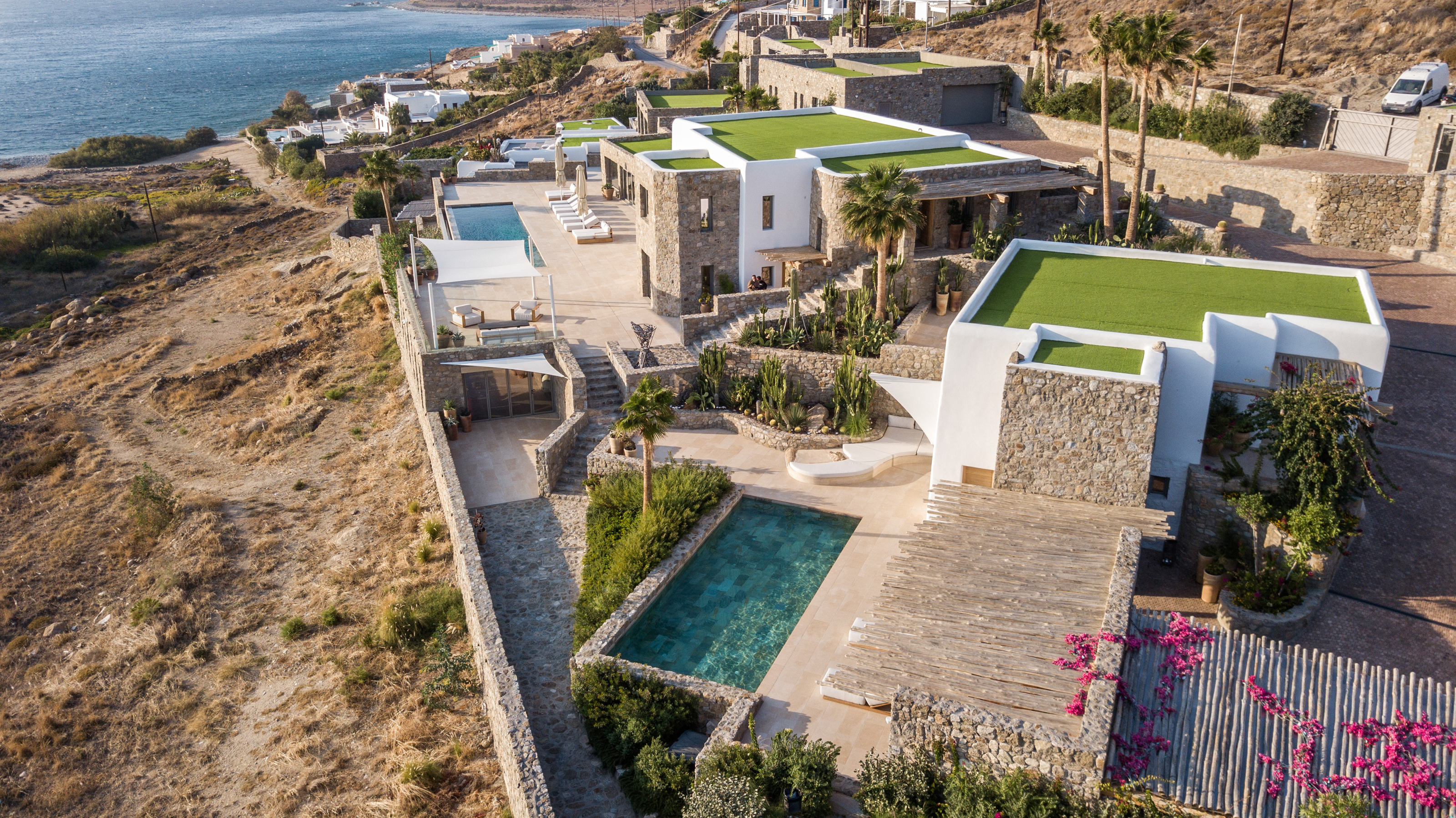 Lukas Estate