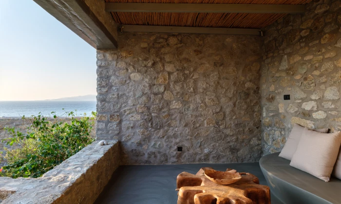 Lukas Estate