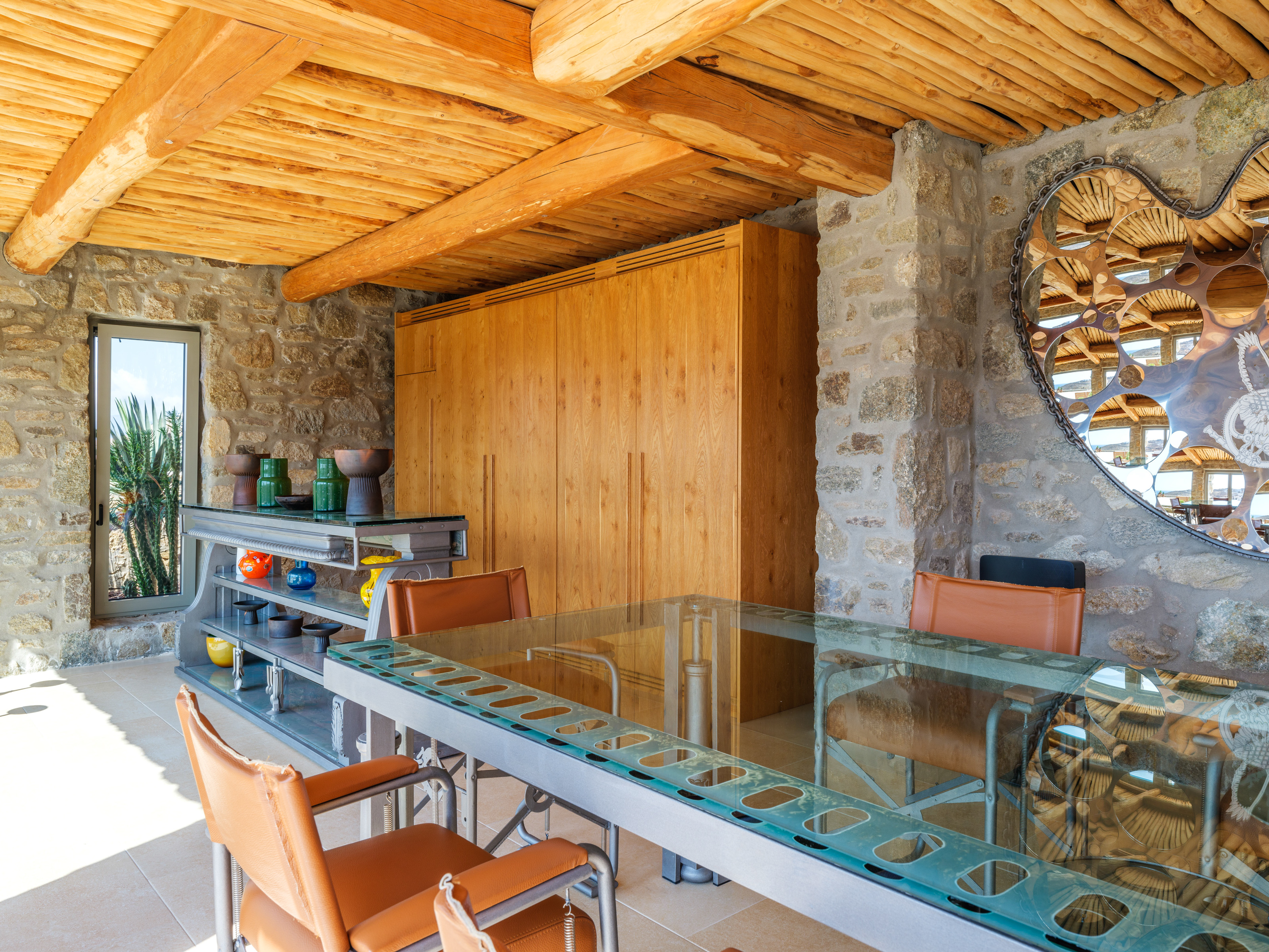 Lukas Estate
