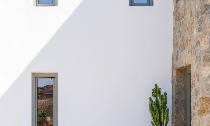 Lukas Estate