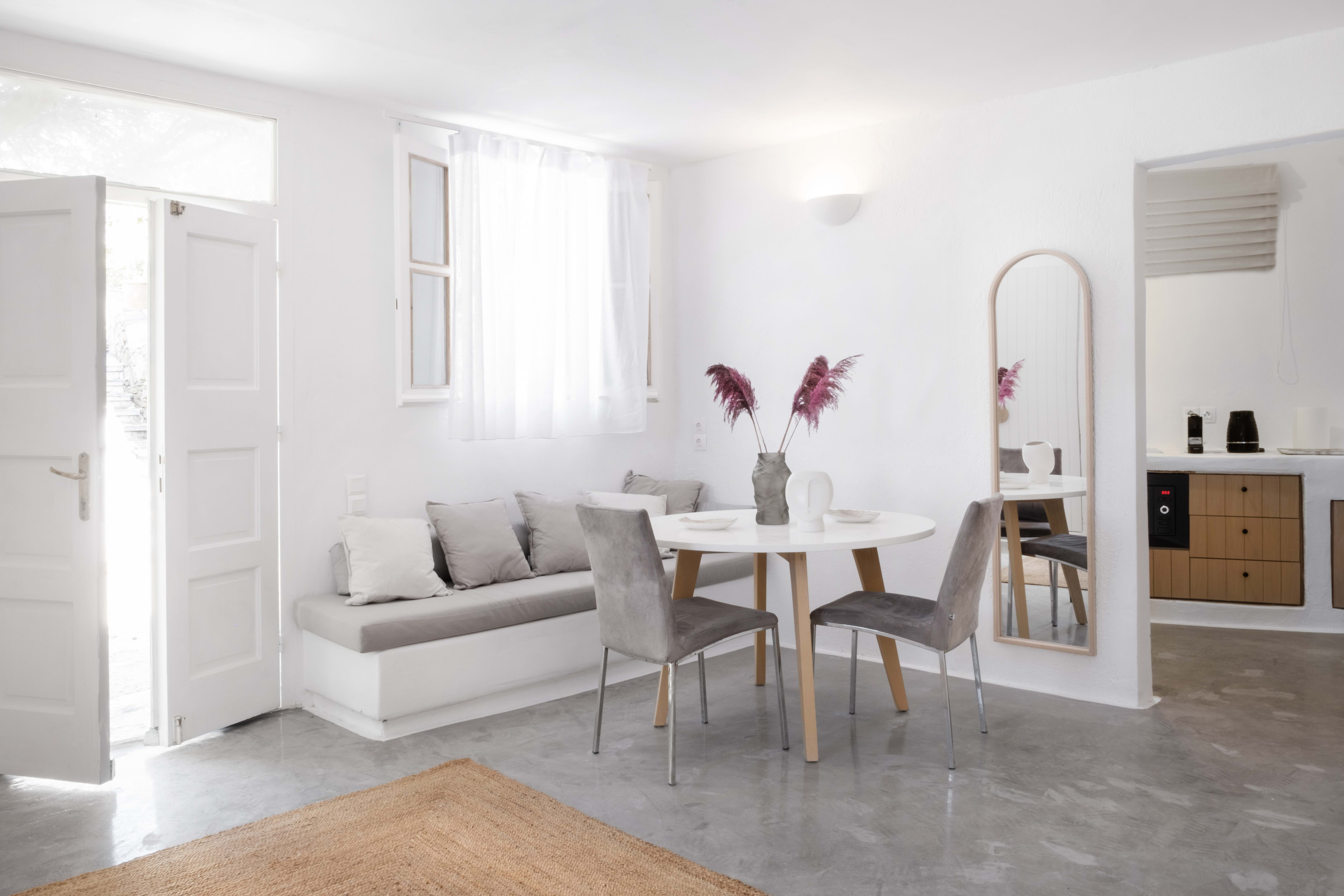 Platis Estate