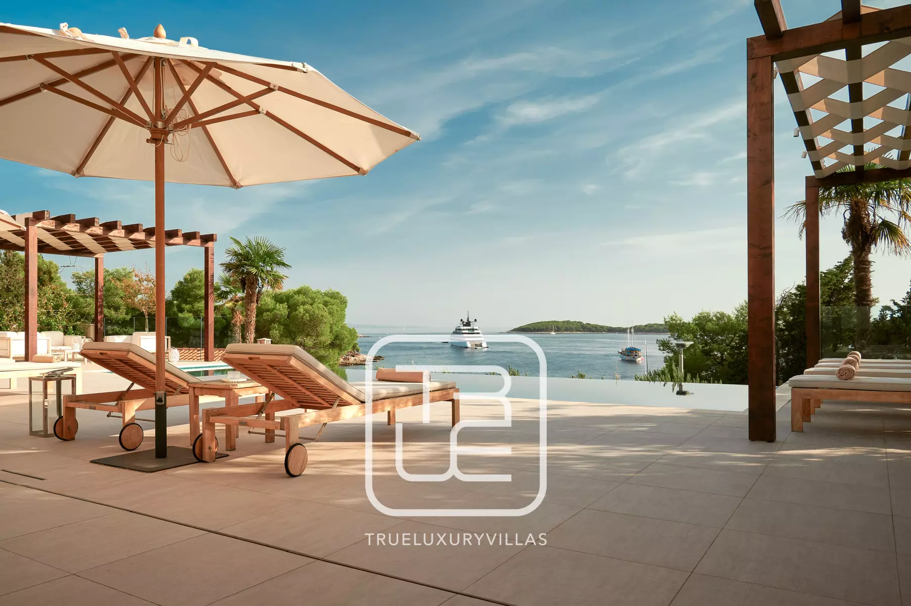 Hvar Residence East