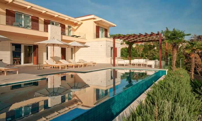 Hvar Residence East