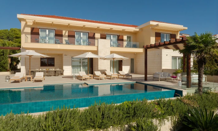 Hvar Residence East