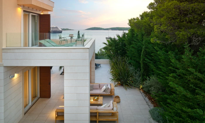 Hvar Residence West