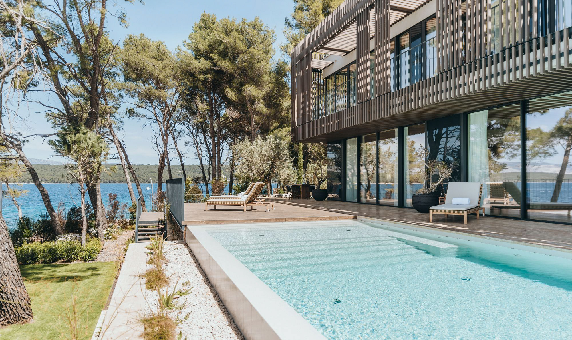 Villa Bay
