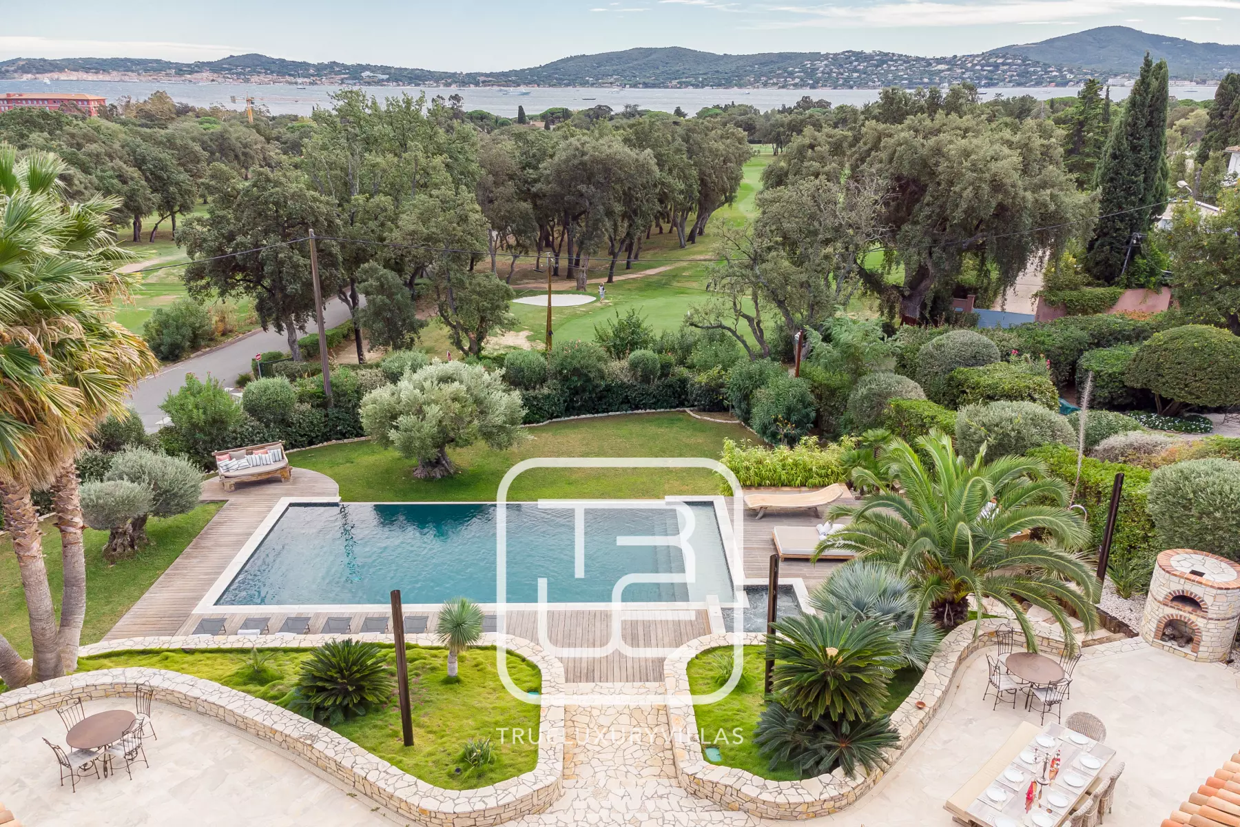 Villa Avalon