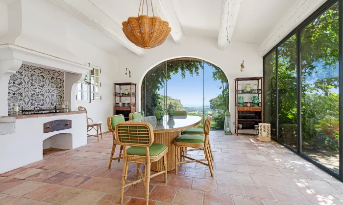 Villa Aria